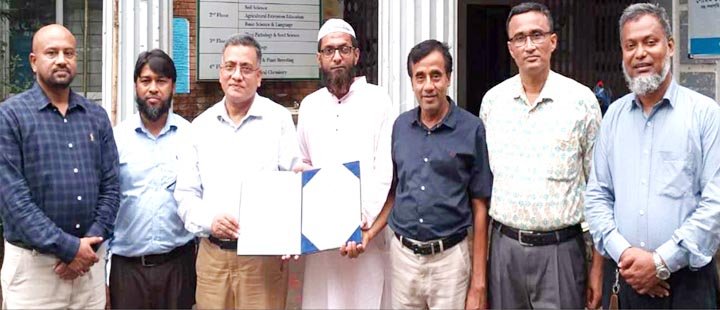 সিকৃবি থেকে পবিপ্রবি’র কর্মকর্তা রাহাত মাহমুদের পিএইচডি ডিগ্রি অর্জন