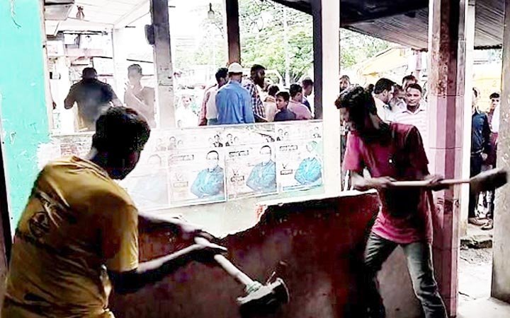 অবৈধ স্থাপনা উচ্ছেদে সিসিকের অভিযান