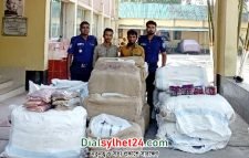 কোম্পানীগঞ্জে বিপুল পরিমাণ ভারতীয় কাপড়সহ আটক ২