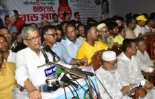 এখনো সময় আছে, সংসদ বিলুপ্ত করেন : ফখরুল