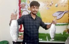 কলকাতায় ইন্দো-বাংলা প্রেসক্লাবে ইলিশ উৎসব