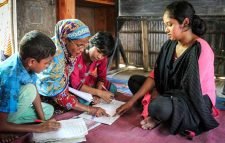 দেশে ২৩ শতাংশ জনগোষ্ঠী নিরক্ষর