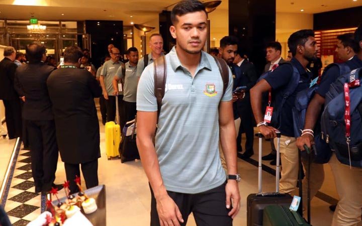 পাকিস্তানে পা রাখল বাংলাদেশ