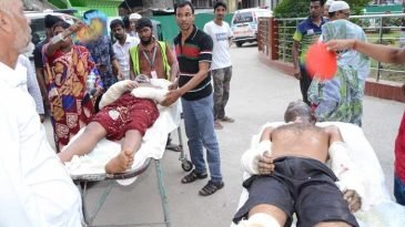 ফিলিং স্টেশনে বিস্ফোরণ: দগ্ধদের অবস্থার অবনতি, ঢাকায় প্রেরণ