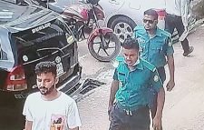 ব্যাংকে ঢুকে ২০ লাখ টাকা ছিনতাই