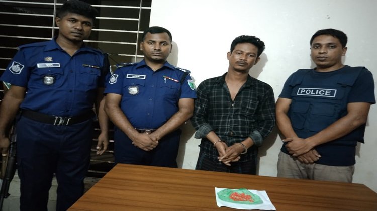 কুলাউড়ায় পুলিশের অভিযানে ইয়াবাসহ আটক ১