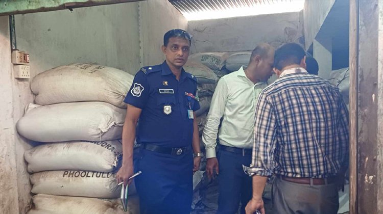 শ্রীমঙ্গলে ২০০ বস্তা ভেজালপাতা জব্দ করেছে চা বোর্ড