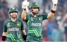 রেকর্ড গড়েই শ্রীলঙ্কাকে হারালো পাকিস্তান