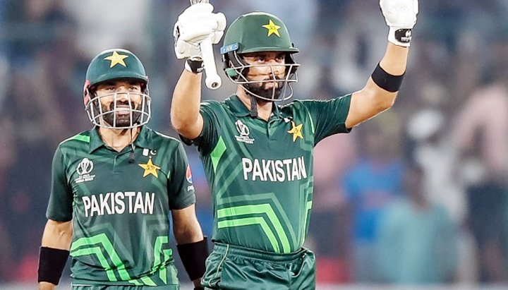 রেকর্ড গড়েই শ্রীলঙ্কাকে হারালো পাকিস্তান