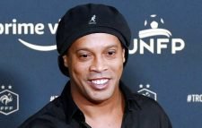 ঢাকায় আসছেন  রোনালদিনহো