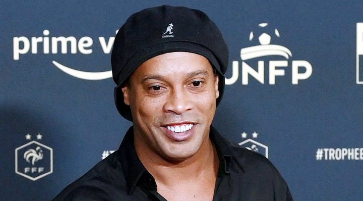 ঢাকায় আসছেন  রোনালদিনহো