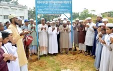 খাদিমনগরে দারুল মাহমুদ তাহফিজুল কোরআন মাদরাসার দোয়া মাহফিল