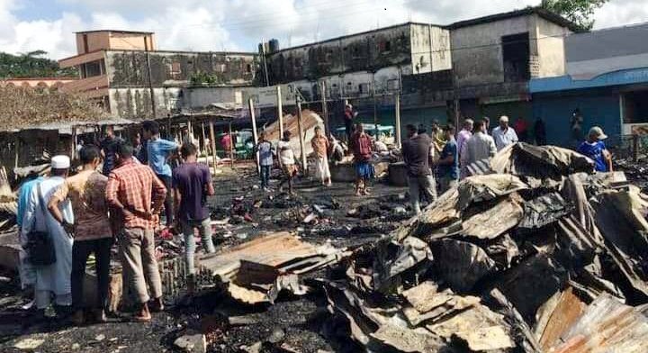 ওসমানীনগরে আগুনে ভস্মিভূত ২২ দোকান