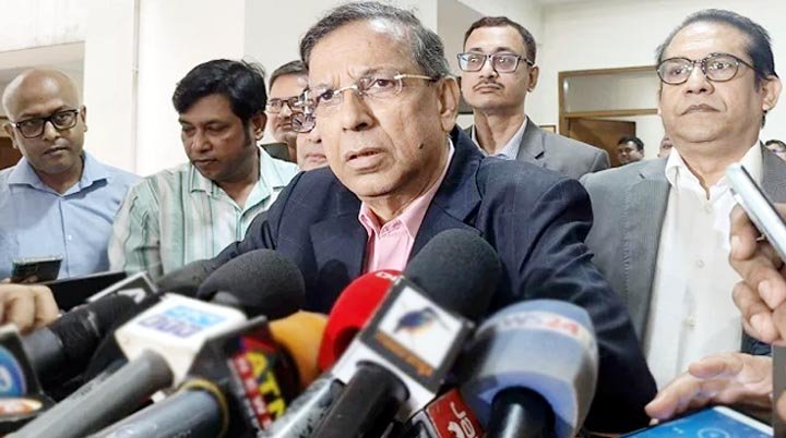 চিকিৎসার জন্য খালেদা জিয়াকে বিদেশ পাঠানোর সুযোগ নেই : আইনমন্ত্রী