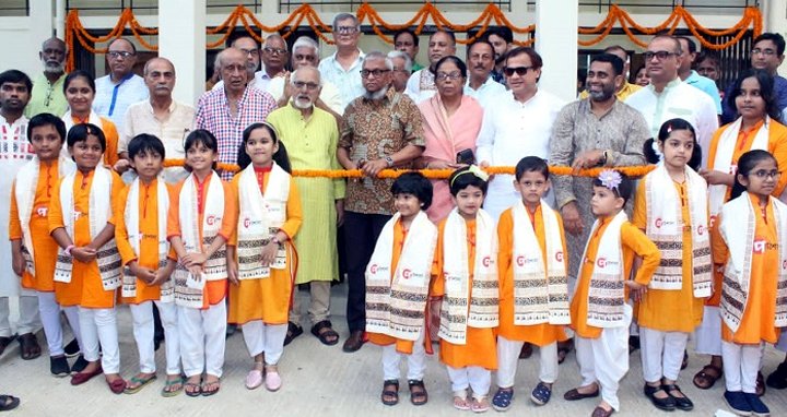 দীর্ঘদিন বন্ধের পর দ্বার উন্মোচিত হলো সারদা স্মৃতি ভবনের