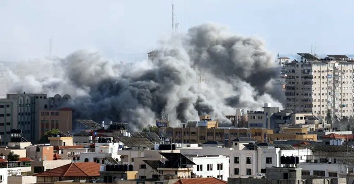 ইসরায়েলে নিহতের সংখ্যা বেড়ে ২৫০, ফিলিস্তিনে ২৩২