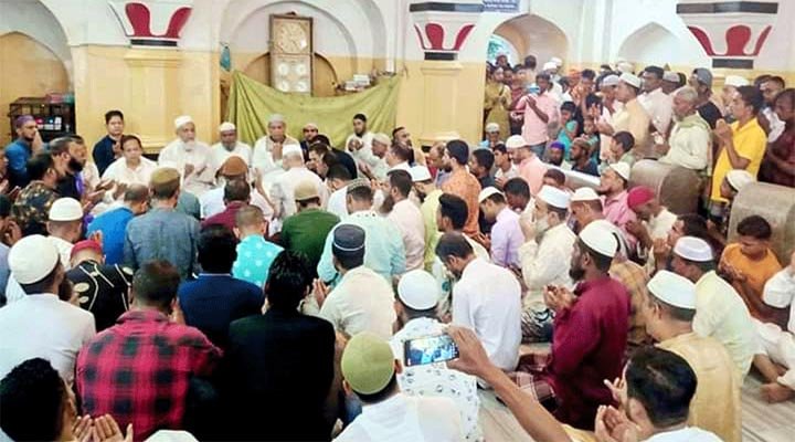 খালেদা জিয়ার সুস্থতা কামনায় যুক্তরাজ্য যুবদলের দোয়া মাহফিল