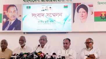 আইনের দোহাই দিয়ে একজন প্রবীণ নাগরিককে মৃত্যুর দিকে ঠেলে দিচ্ছে : মির্জা ফখরুল