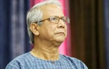 অর্থপাচার মামলায় ড. ইউনূসকে দুদকে তলব