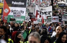 ইসরায়েল-গাজা যুদ্ধ : লন্ডনে ইসলামবিদ্বেষী অপরাধ বেড়েছে দ্বিগুণ