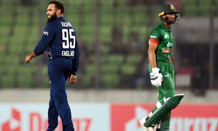 লড়াই করে ইংল্যান্ডের কাছে হার টাইগারদের