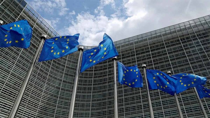 অভিবাসী-আশ্রয়প্রার্থী ইস্যুতে এক হলো ইউরোপের ২৭ দেশ