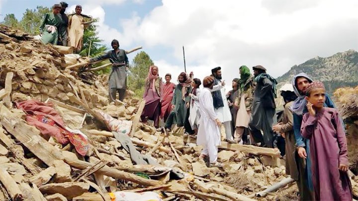 আফগানিস্তানে ভূমিকম্পে মৃতের সংখ্যা বেড়ে ২০০০