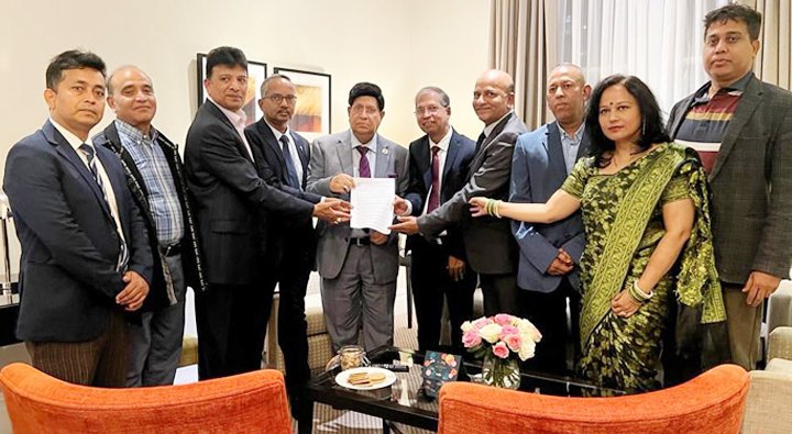 হিন্দুদের নিরাপত্তা নিশ্চিতে লন্ডনে পররাষ্ট্রমন্ত্রীর কাছে পিটিশন