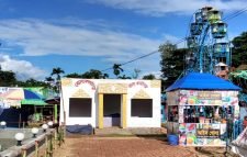 শিল্প ও বাণিজ্য মেলার নামে প্রতিদিন বিপুল পরিমাণ অর্থ হাতিয়ে নেওয়ার অভিযোগ