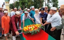 মানুষের ভালোবাসায় চির নিদ্রায় শায়িত হলেন বীর মুক্তিযোদ্ধা আব্দুল মালেক লেদু মিয়া