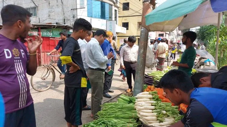 বড়লেখায় টিলা কেটে মাটি বিক্রি, ৩ ব্যক্তির কারাদণ্ড