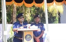 পুলিশ লাইন্স ও রিজার্ভ অফিস পরিদর্শন করেন রেঞ্জ ডিআইজি শাহ মিজান শাফিউর রহমান  