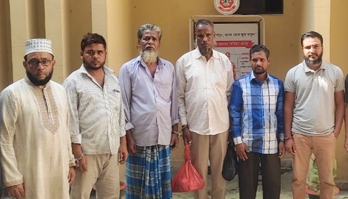 বিএনপি-জামায়াতের ৬ নেতাকর্মী গ্রেপ্তার