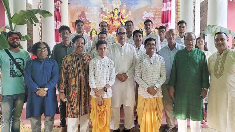 কুলাউড়ায় পূজামণ্ডপ পরিদর্শনে সাবেক এমপি শাহীন