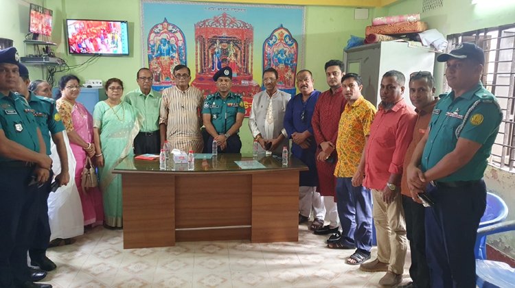 সিলেটে আওয়ামী অঙ্গ সংগঠনের পূজামণ্ডপ পরিদর্শন