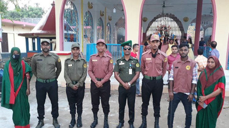 রাজনগর উপজেলায় আনসার ও ভিডিপি সদস্যদের সঠিকভাবে দায়িত্ব পালন নিশ্চিতে পূজা মন্ডপ পরিদর্শন