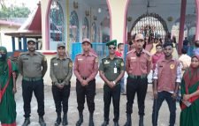 আনসার ও ভিডিপি সদস্যদের সঠিকভাবে দায়িত্ব পালন নিশ্চিতে পূজা মন্ডপ পরিদর্শন