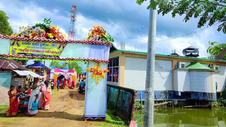 একই আঙিনায় মসজিদ-মন্দির, সম্প্রীতির বিরল দৃষ্টান্ত