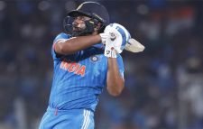 শচীনের রেকর্ড ভেঙে বিশ্বকাপে সর্বোচ্চ সেঞ্চুরি মালিক রোহিত শর্মা