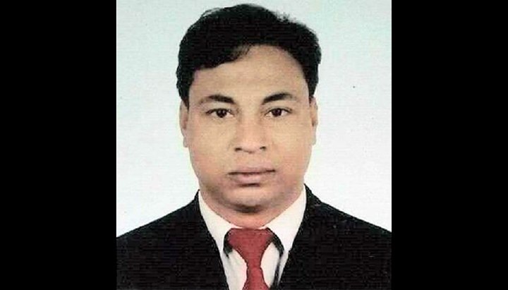 পুলিশের ‘ধাওয়ায়’ নিহত যুবদল নেতা জিলুর দাফন সম্পন্ন