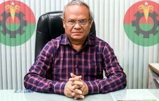 দেশকে গভীর সংকটে ফেলে দিয়েছে ইসি : রিজভী