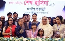 ‘জাতীয় চলচ্চিত্র পুরস্কার-২০২২’ পেলেন যারা