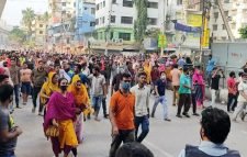 ন্যূনতম মজুরি প্রত্যাখ্যান শ্রমিকদের