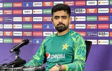 অধিনায়কত্ব ছাড়লেন বাবর আজম