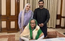 প্রধানমন্ত্রীর সঙ্গে আবারও দেখা করলেন তামিম