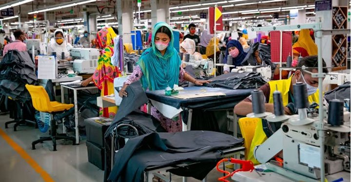 বাংলাদেশের তৈরি পোশাক বেশি দামে কিনবে বৈশ্বিক ক্রেতারা