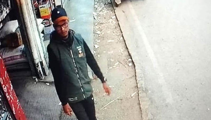 বড়লেখায় দোকানের তালা ভেঙে সাড়ে ৩ লাখ টাকা চুরি