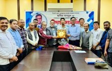 ছামির মাহমুদকে সিলেট জেলা প্রেসক্লাবে সংবর্ধনা