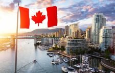 অবৈধ অভিবাসীদের নাগরিকত্বের সুযোগ দিচ্ছে কানাডা