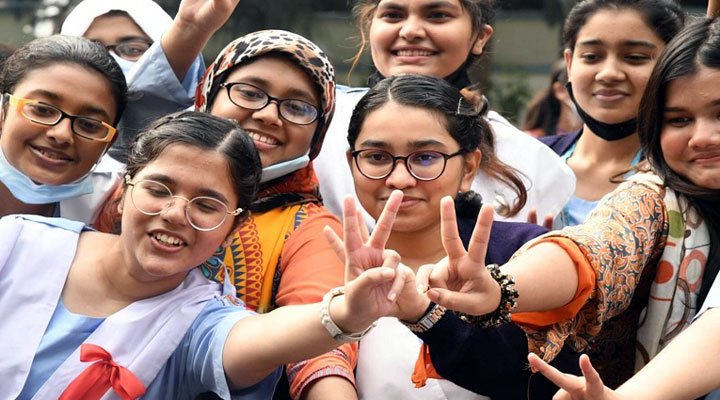 এইচএসসির পুনঃফল প্রকাশে সিলেটে ১১৫ জনের মুখে হাসি